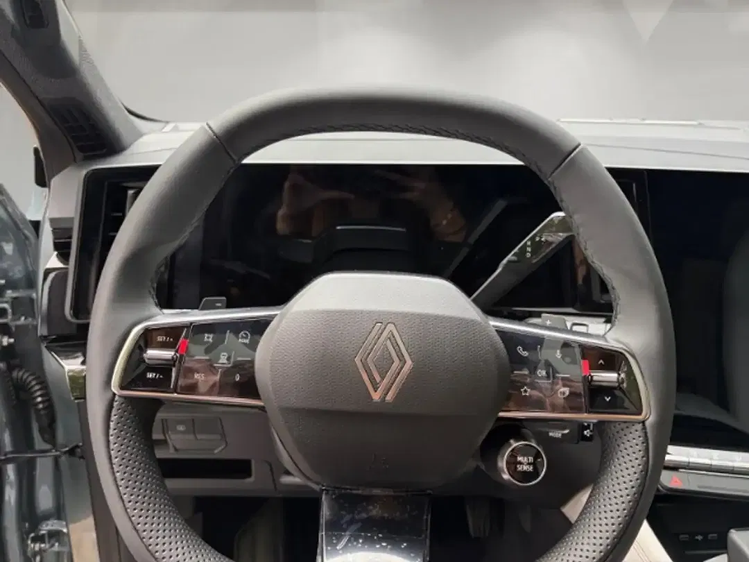 Renault Espace E-Tech Hybrid Iconic - Thumbnail 7