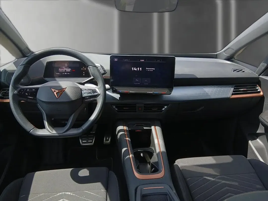 CUPRA Born - Thumbnail 12