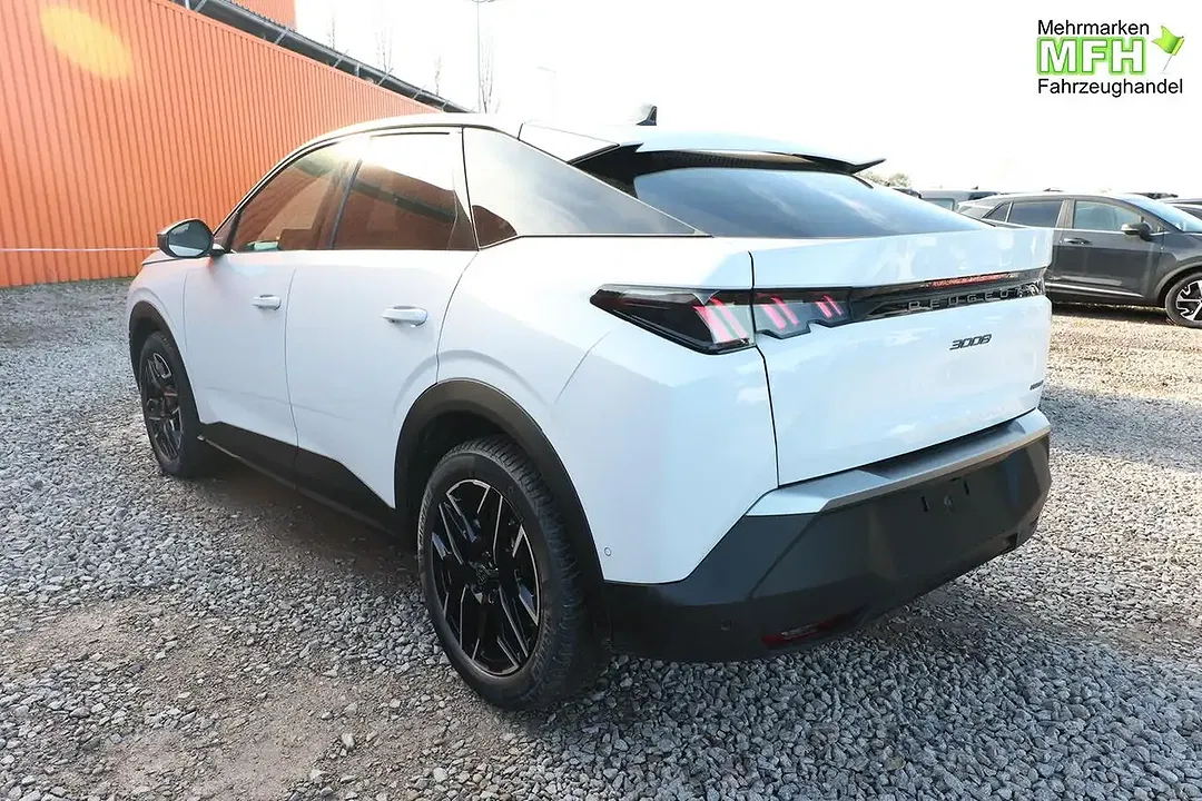 Peugeot 3008 Hybrid Allure - Thumbnail 3