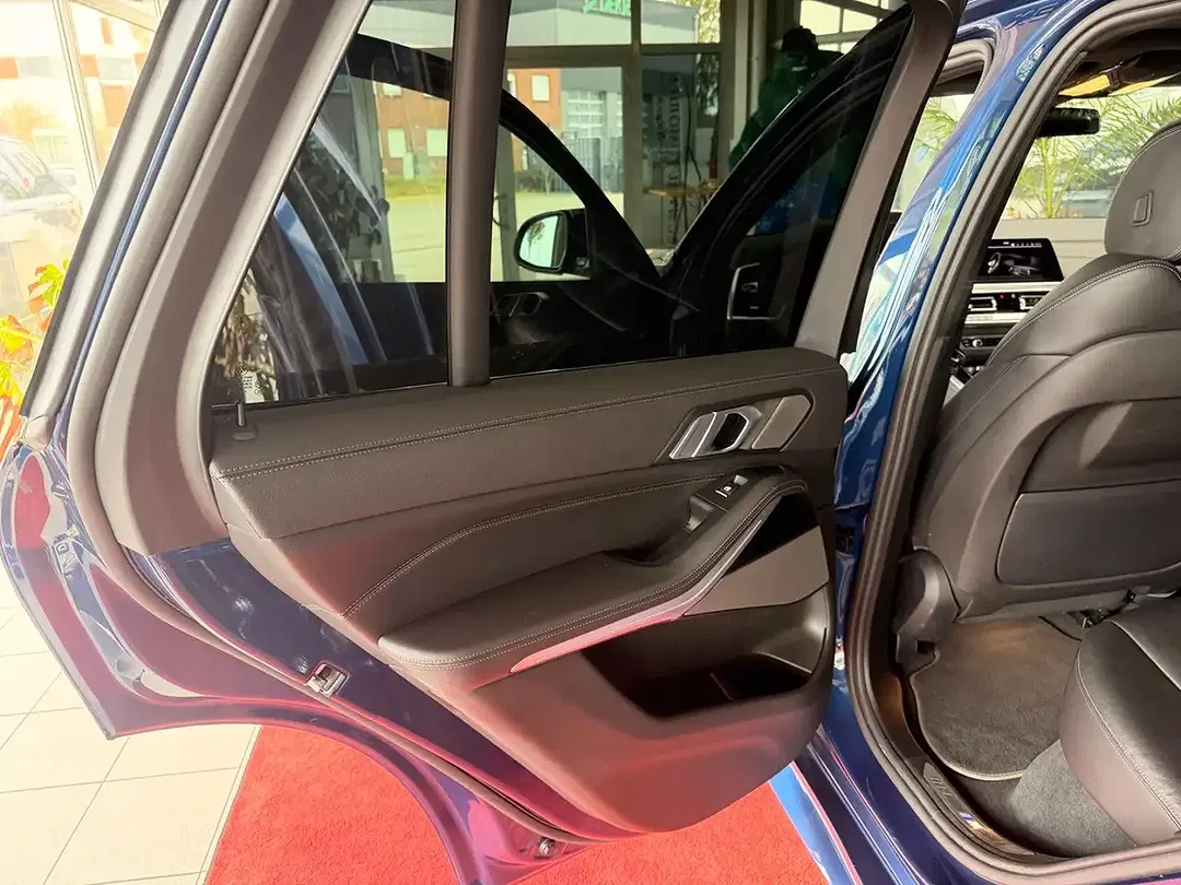 BMW X5 M - Thumbnail 7