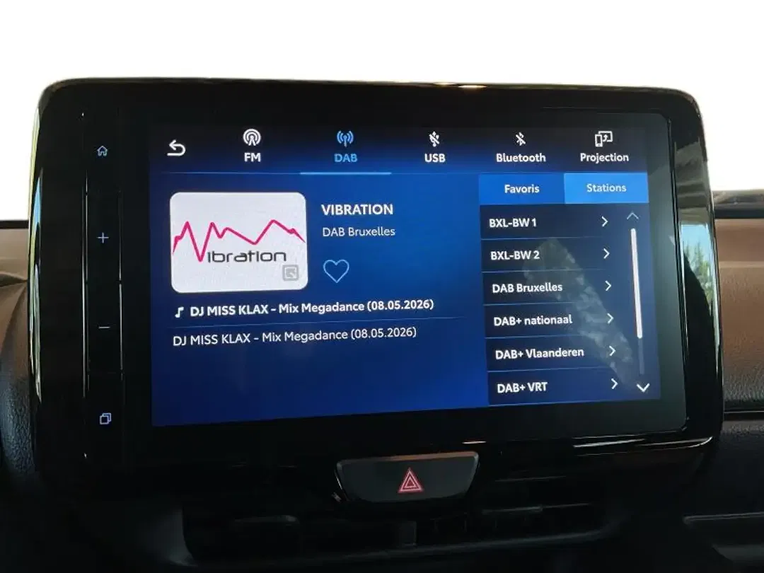 Toyota Yaris GR Sport - Thumbnail 11