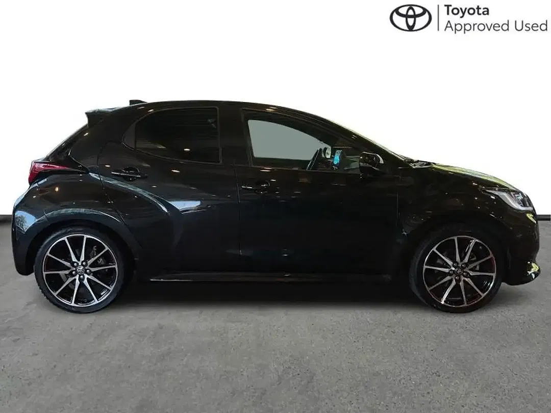 Toyota Yaris GR Sport - Thumbnail 14