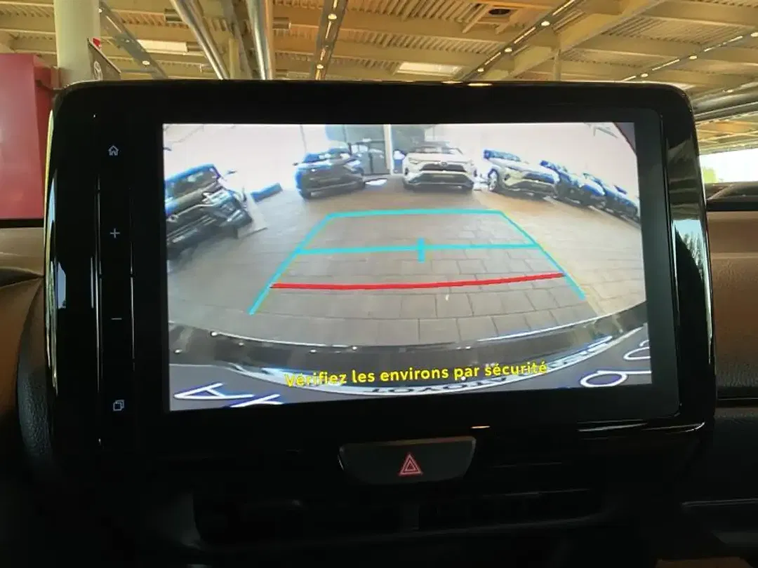 Toyota Yaris GR Sport - Thumbnail 21