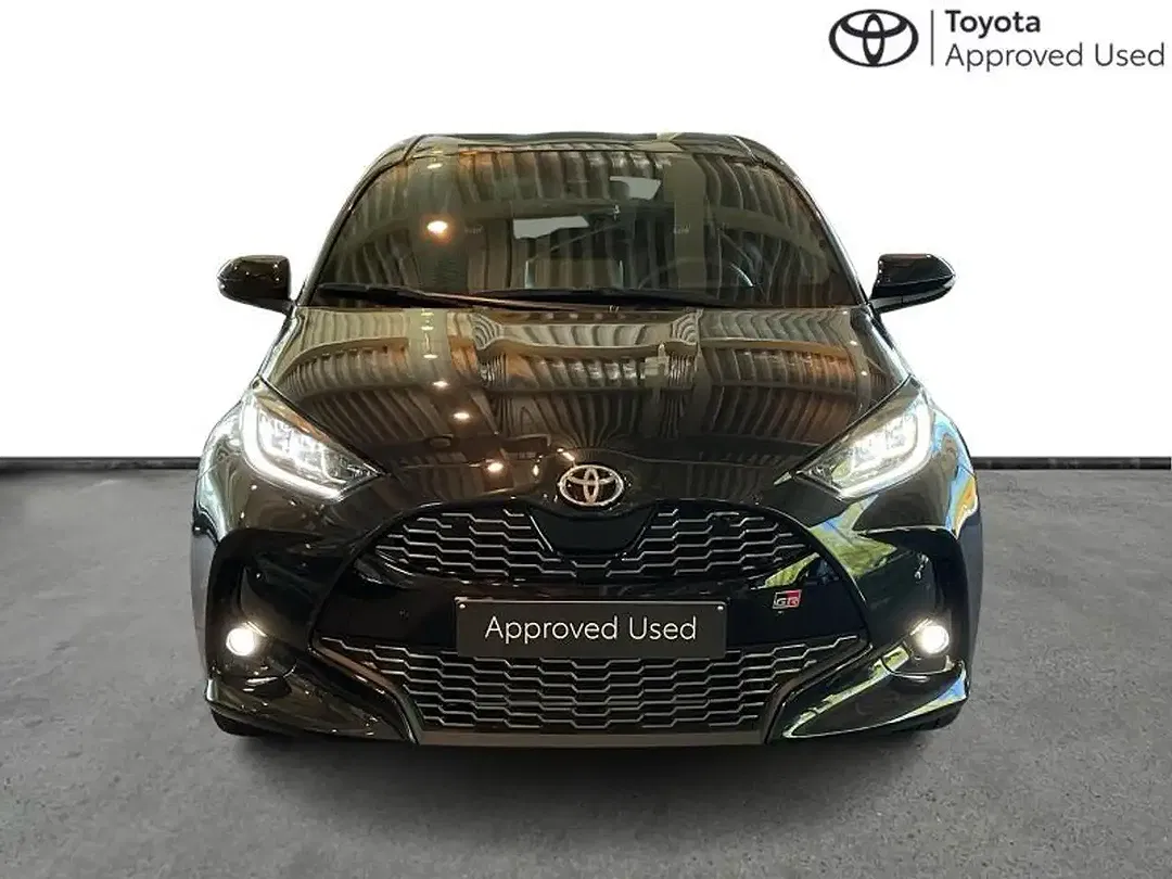 Toyota Yaris GR Sport - Thumbnail 5