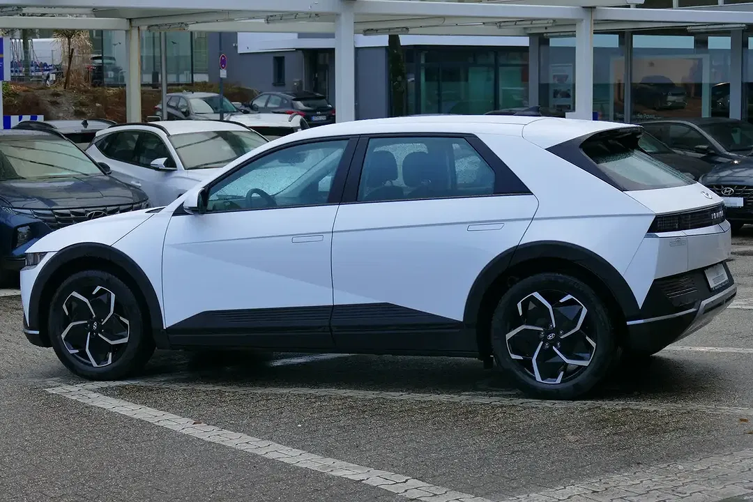 Hyundai IONIQ 5 DYNAMIQ - Thumbnail 4