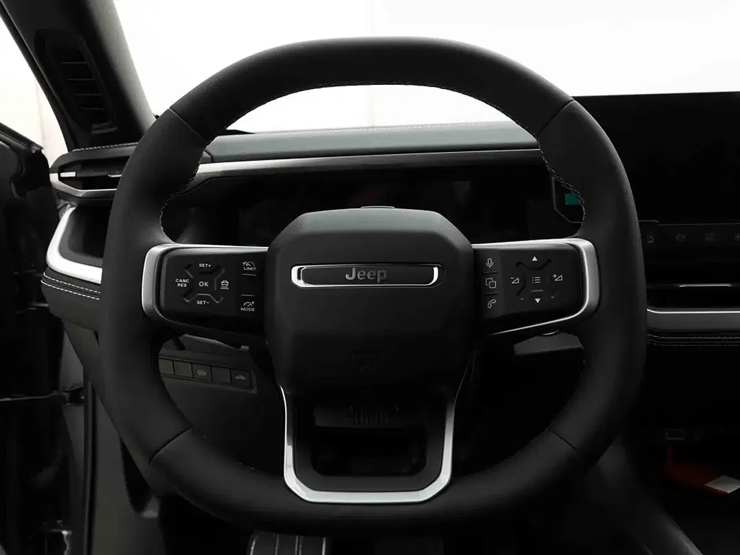 Jeep Compass e-Hybrid Summit - Thumbnail 7
