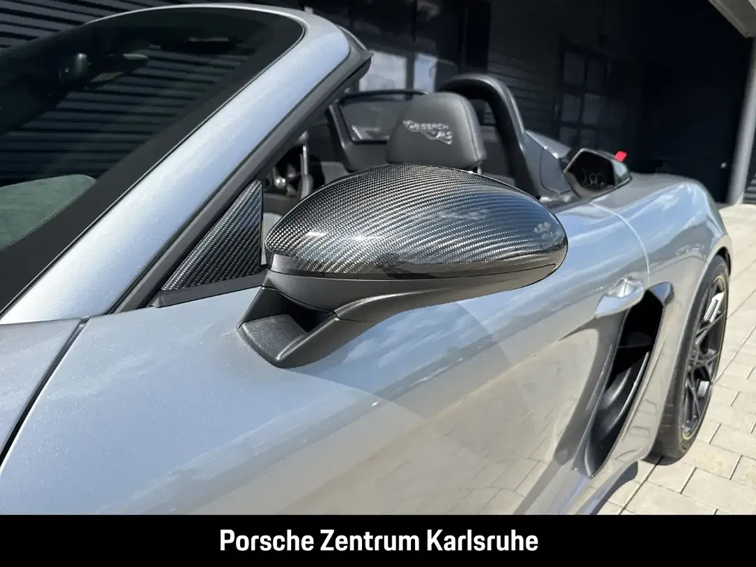 Porsche 718 Spyder RS - Thumbnail 14