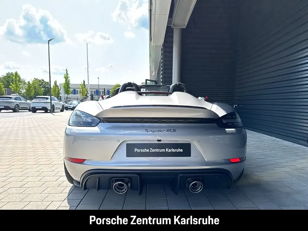 Porsche 718 Spyder RS - Thumbnail 5