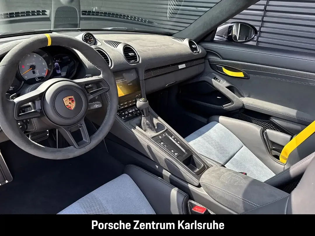 Porsche 718 Spyder RS - Thumbnail 7