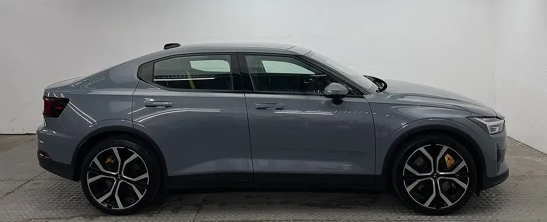 Polestar 2 Long Range - Thumbnail 5