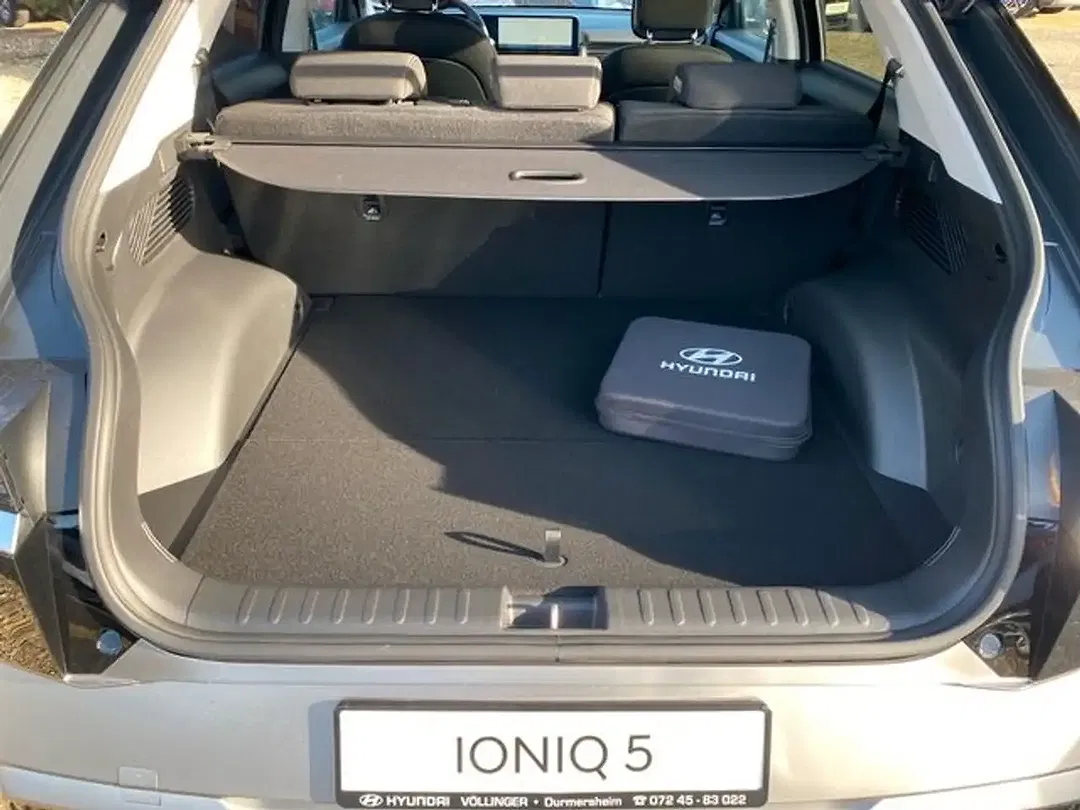 Hyundai IONIQ 5 - Thumbnail 12