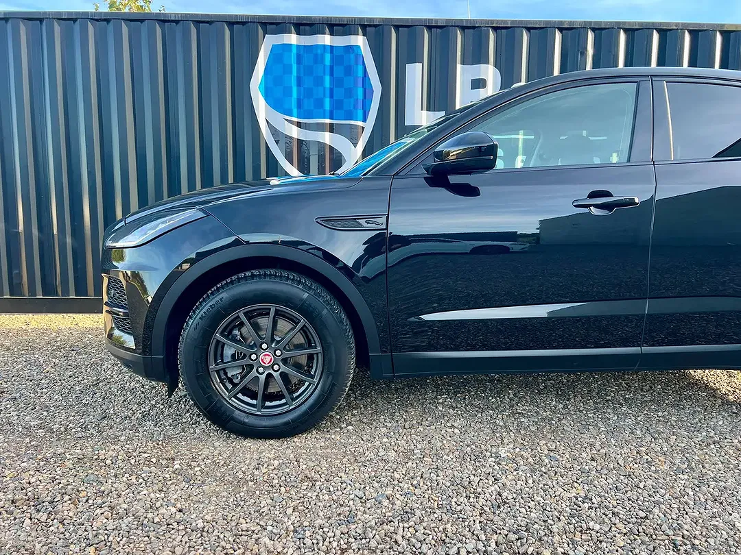 Jaguar E-Pace - Thumbnail 9