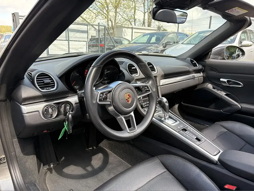 Porsche 718 2.0 Turbo - Thumbnail 14