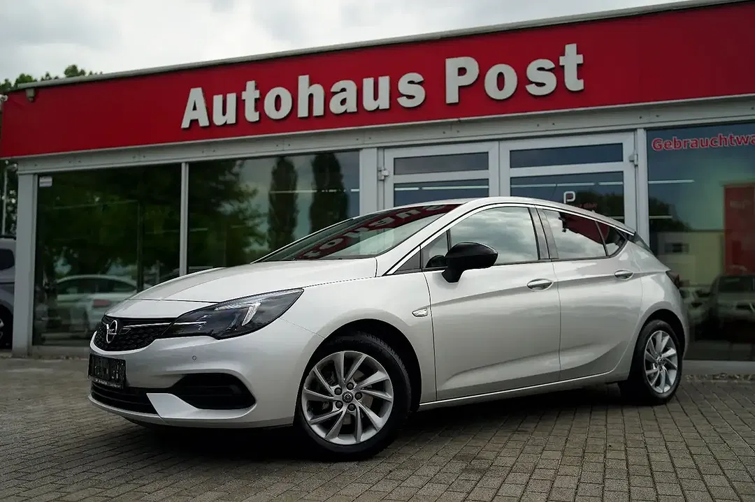 Opel Astra Elegance - foto 1