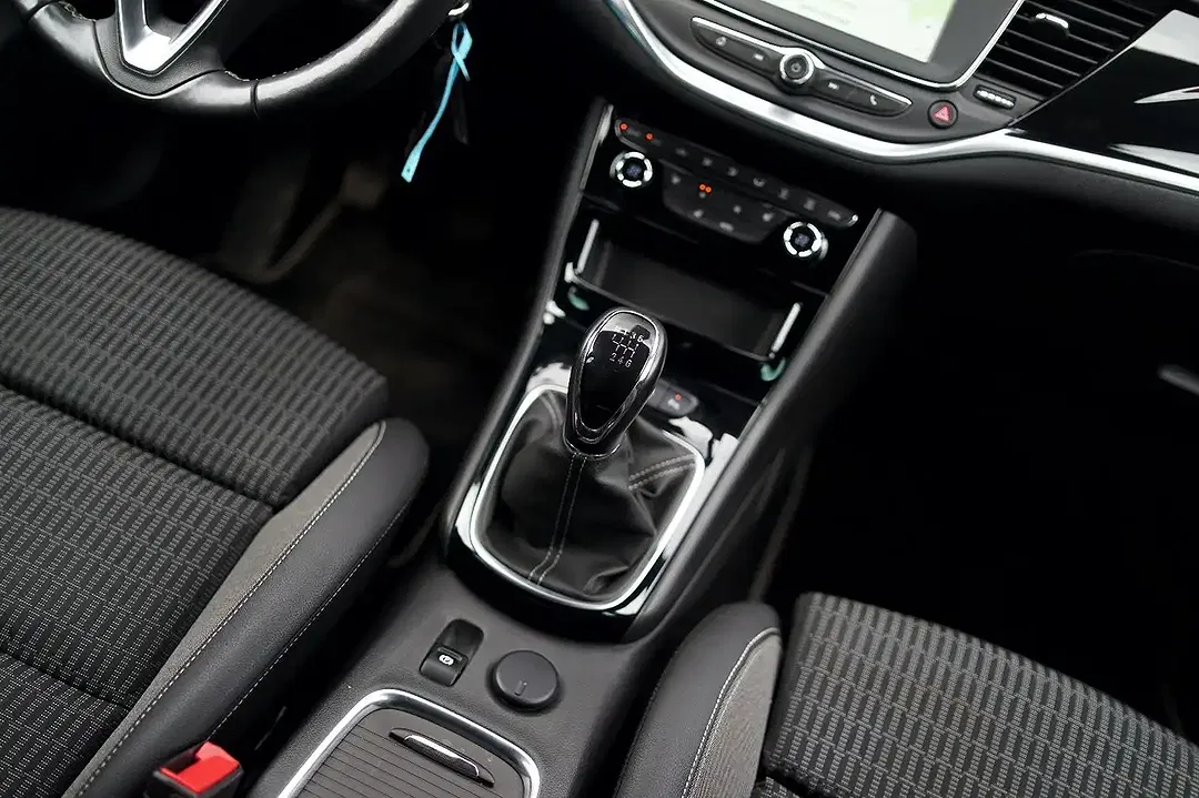 Opel Astra Elegance - Thumbnail 15