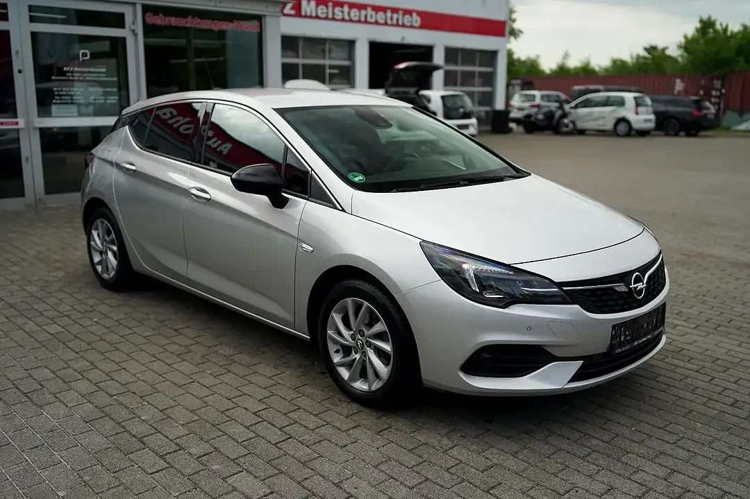 Opel Astra Elegance - Thumbnail 3