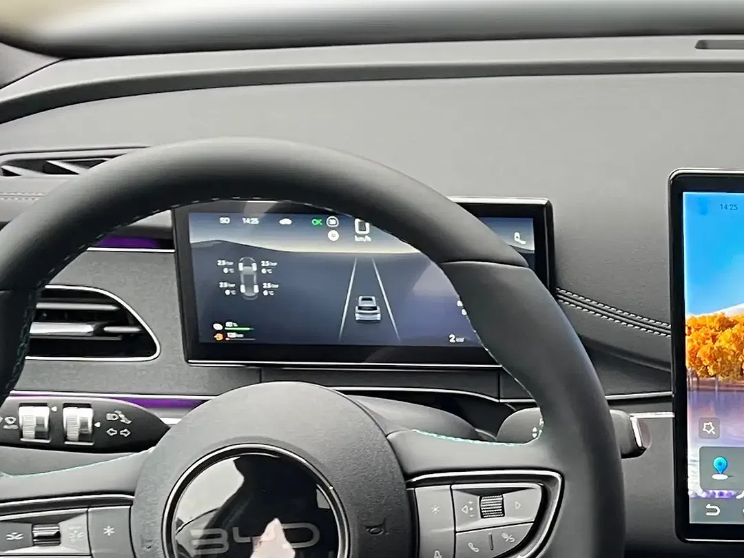 BYD Seal 6 DM-i Touring Comfort - Thumbnail 10