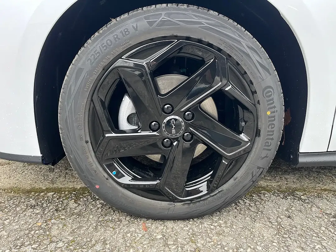 BYD Seal 6 DM-i Touring Comfort - Thumbnail 6