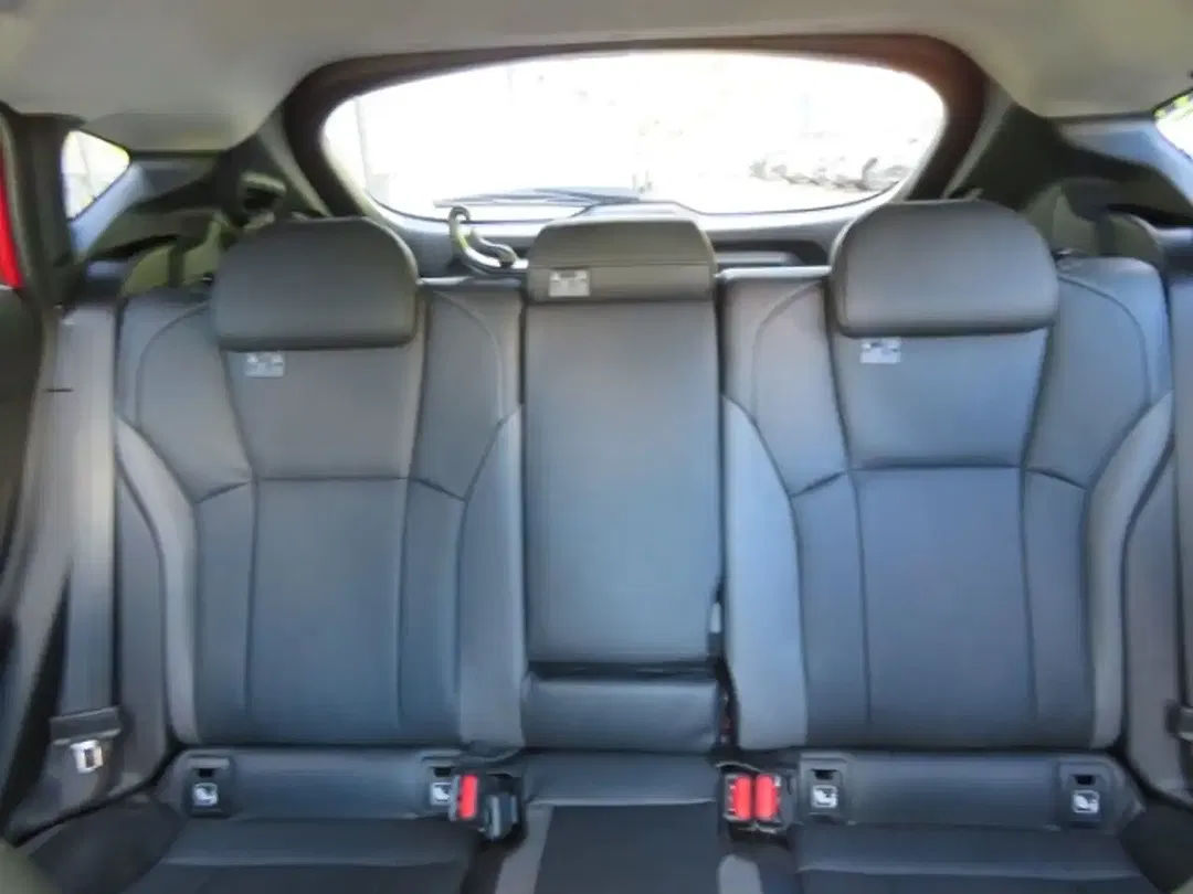 Subaru Impreza 2.0 Platinum - Thumbnail 12