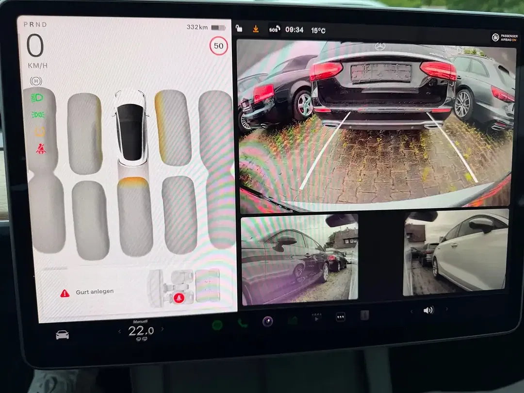 Tesla Model 3 AWD Dual Motor Long Range - Thumbnail 19