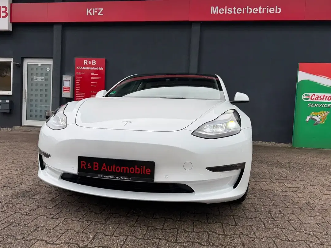 Tesla Model 3 AWD Dual Motor Long Range - foto 2