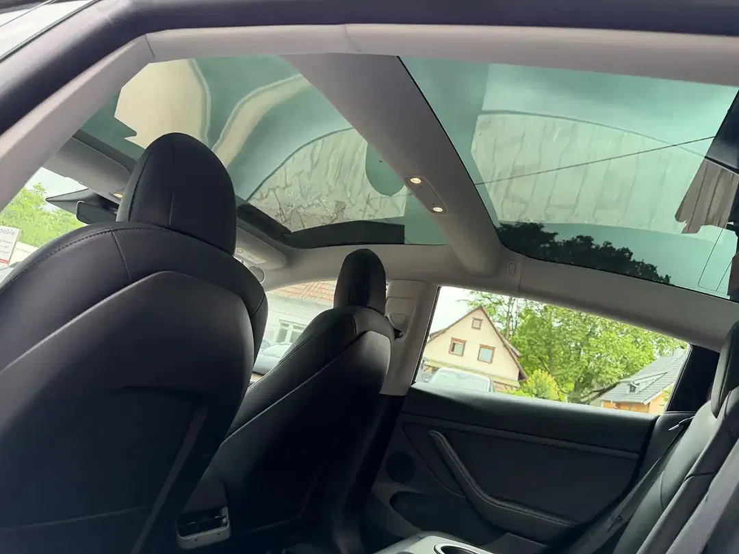 Tesla Model 3 AWD Dual Motor Long Range - Thumbnail 7