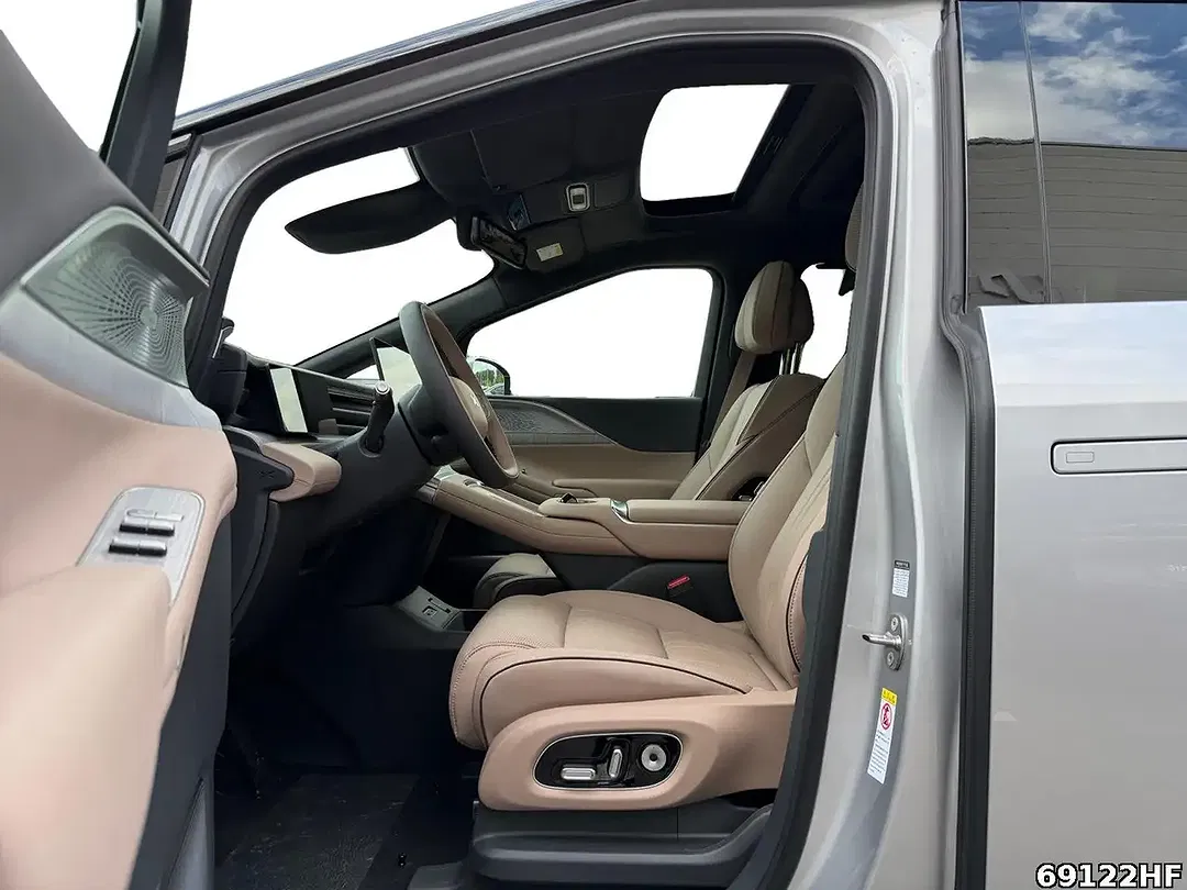 Xpeng X9 AWD Performance - Thumbnail 11