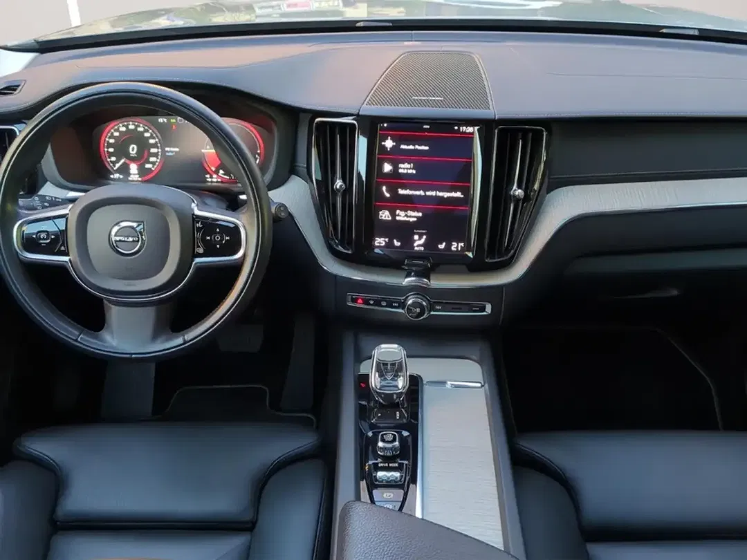 Volvo XC60 T6 Recharge Inscription - Thumbnail 11
