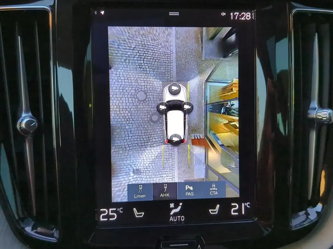 Volvo XC60 T6 Recharge Inscription - Thumbnail 23