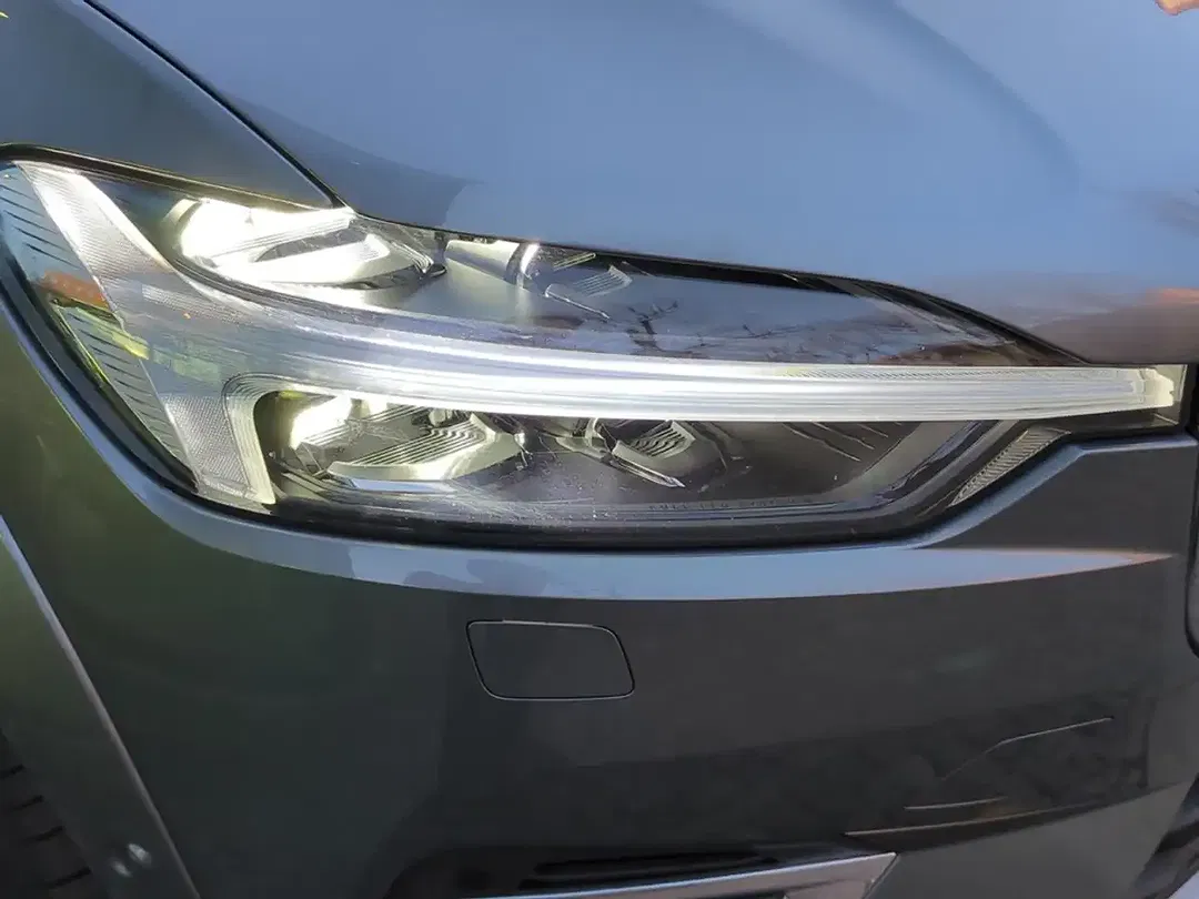 Volvo XC60 T6 Recharge Inscription - Thumbnail 27