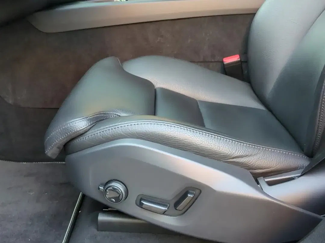 Volvo XC60 T6 Recharge Inscription - Thumbnail 29