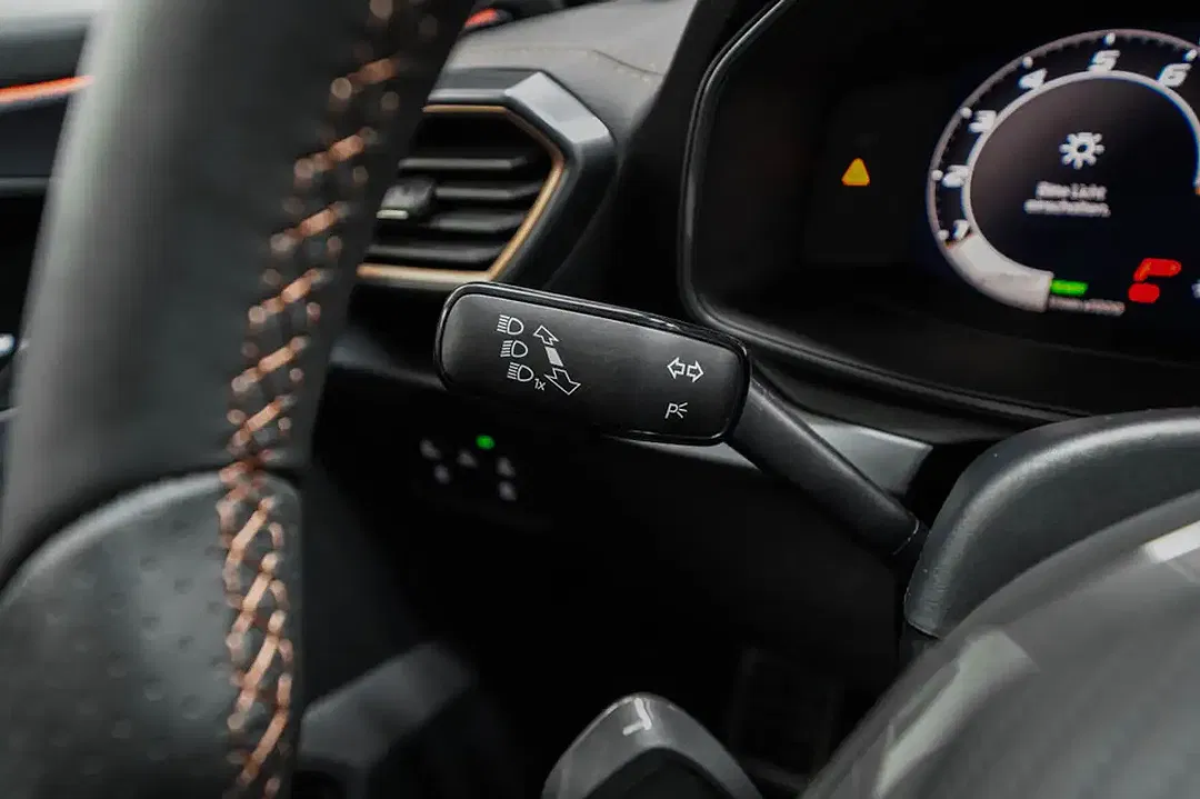 CUPRA Formentor 1.5 eTSI DSG - Thumbnail 10