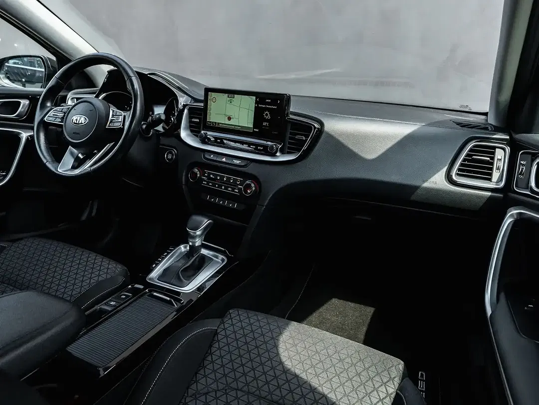 Kia Ceed / cee'd Spirit GT-Line - Thumbnail 11