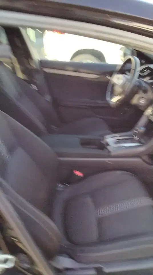 Honda Civic 1.0 Elegance - foto 11