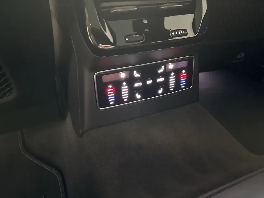 Audi A6 TFSI S tronic Avant S line - Thumbnail 28