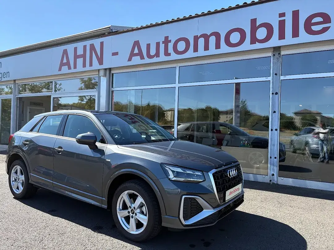 Audi Q2 35 TFSI AUT Matrix LED S line - Thumbnail 1