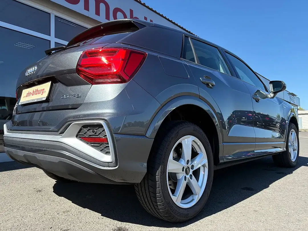 Audi Q2 35 TFSI AUT Matrix LED S line - Thumbnail 15