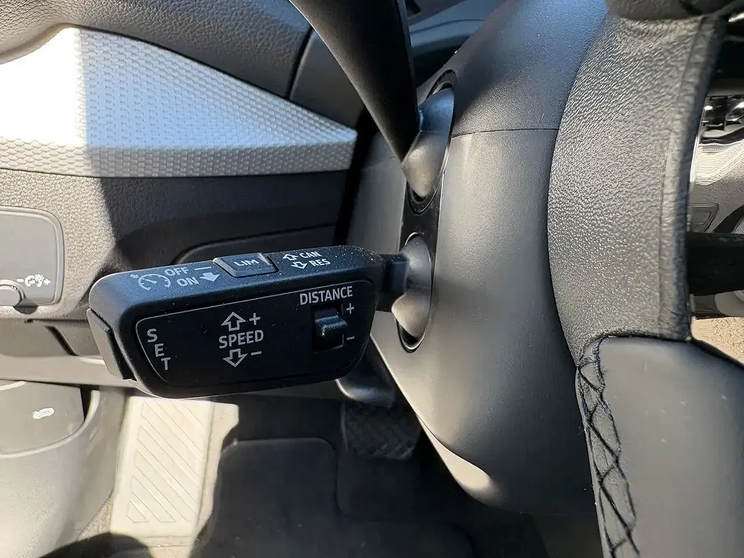 Audi Q2 35 TFSI AUT Matrix LED S line - Thumbnail 28