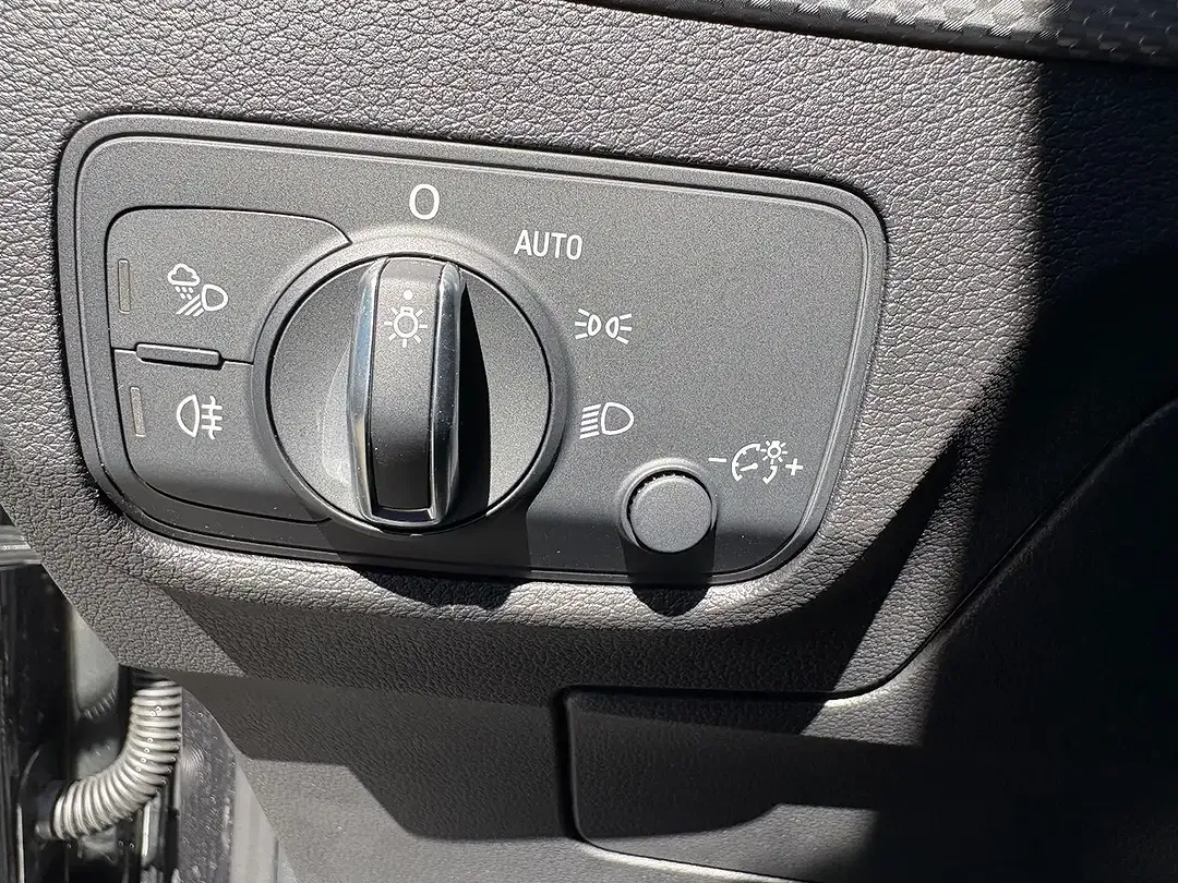 Audi Q2 35 TFSI AUT Matrix LED S line - Thumbnail 29