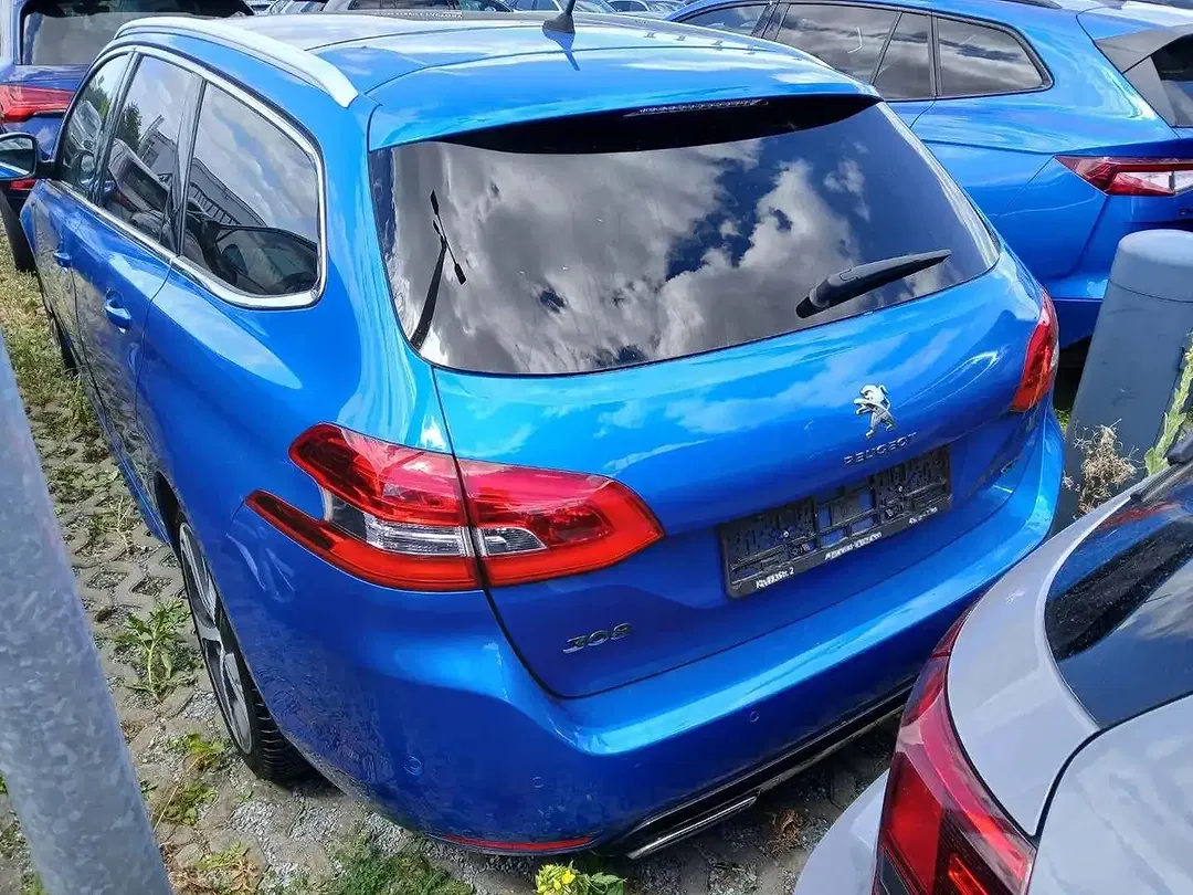 Peugeot 308 GT Pack SW - Thumbnail 6