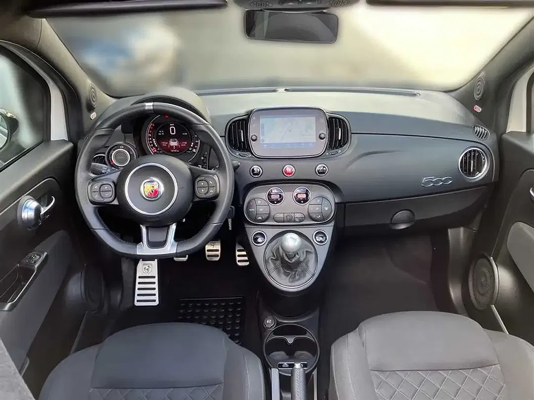 Abarth 595C - Thumbnail 12