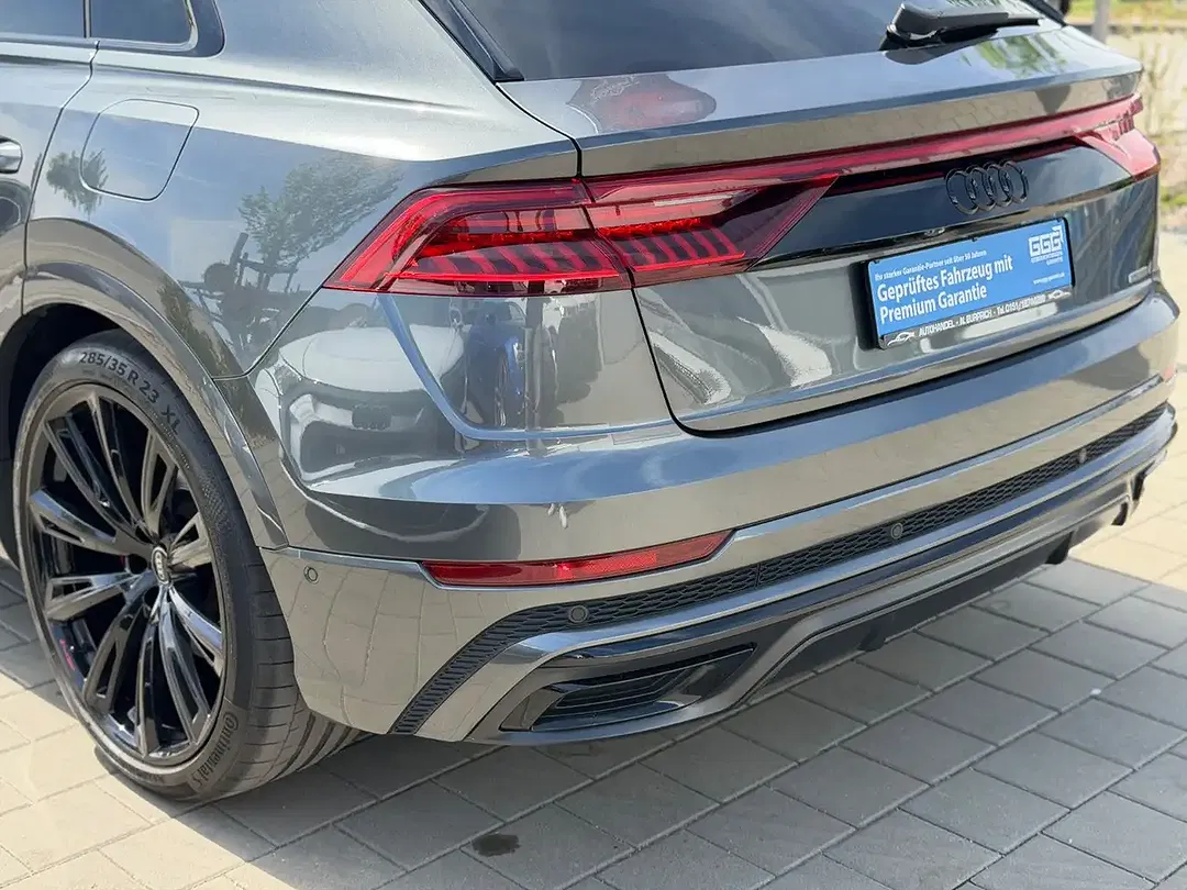 Audi Q8 55 TFSI e quattro S line - Thumbnail 14