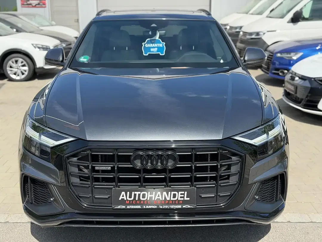 Audi Q8 55 TFSI e quattro S line - Thumbnail 5