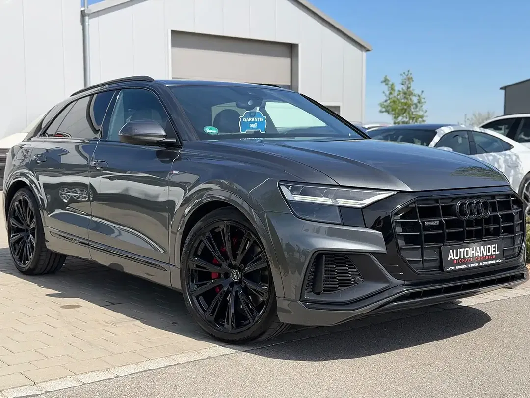 Audi Q8 55 TFSI e quattro S line - Thumbnail 6