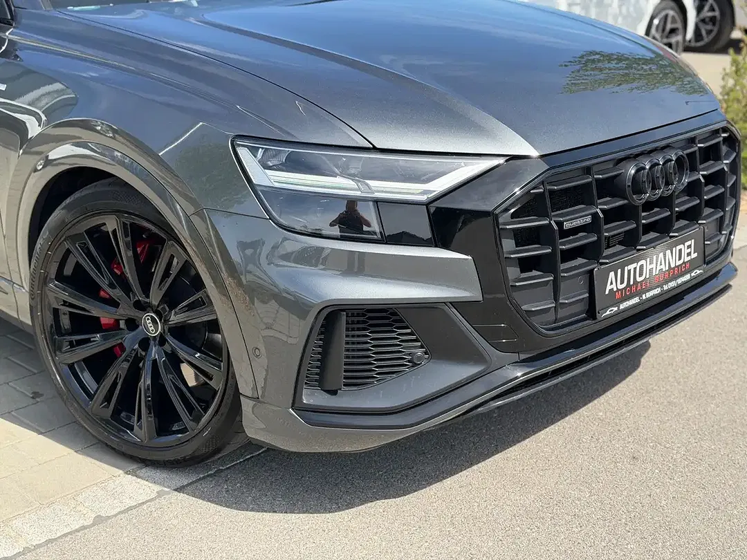 Audi Q8 55 TFSI e quattro S line - Thumbnail 8