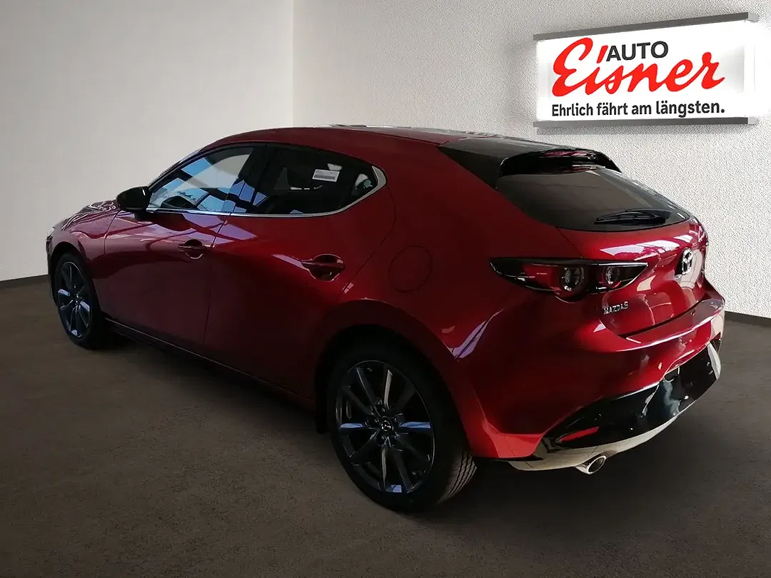 Mazda 3 Centre-Line - Thumbnail 10