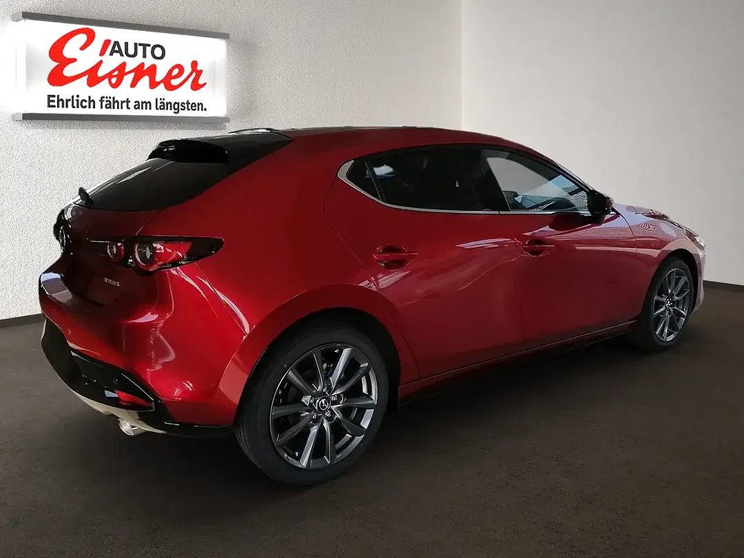 Mazda 3 Centre-Line - Thumbnail 12
