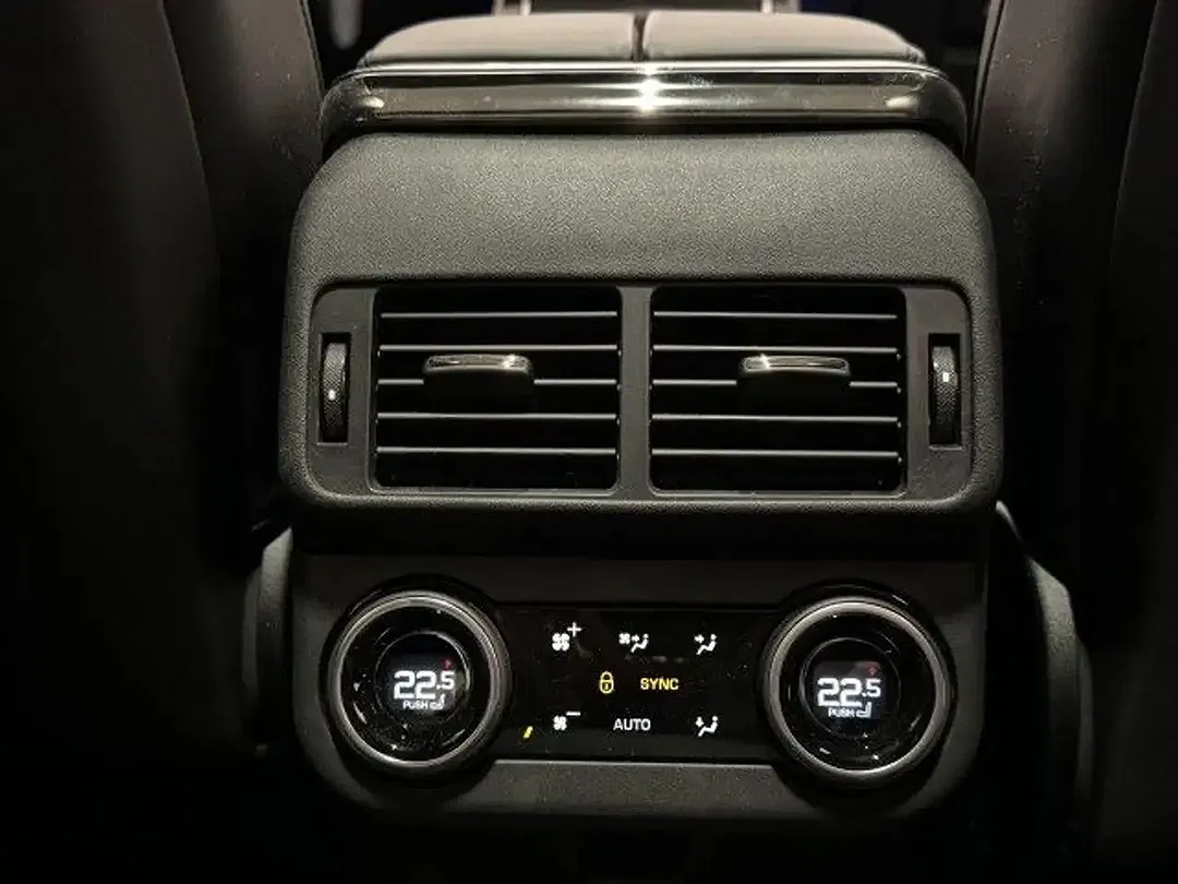 Land Rover Range Rover Velar D300 - Thumbnail 14