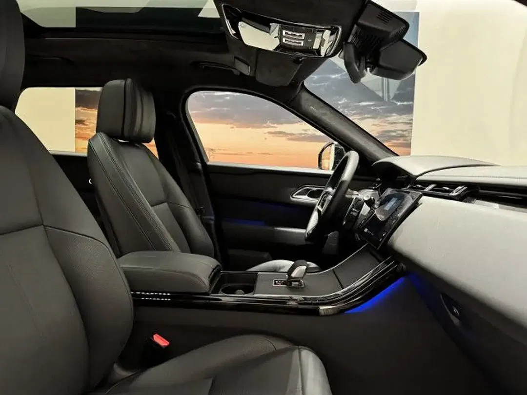 Land Rover Range Rover Velar D300 - Thumbnail 3