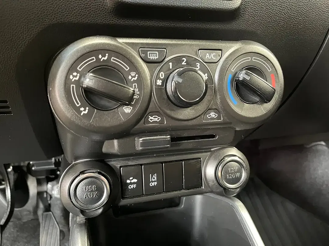 Suzuki Ignis 1.2 Comfort - Thumbnail 17